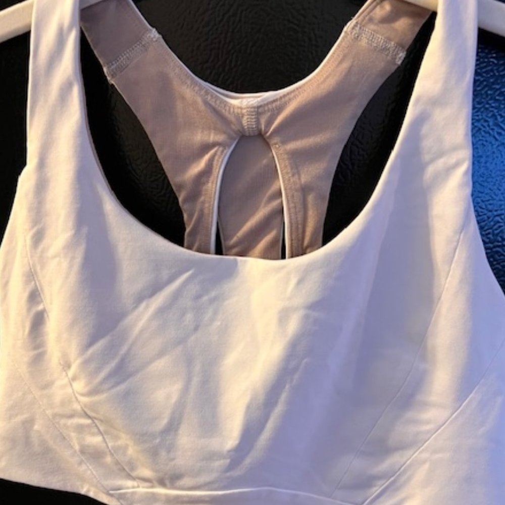 Lululemon Train Bra